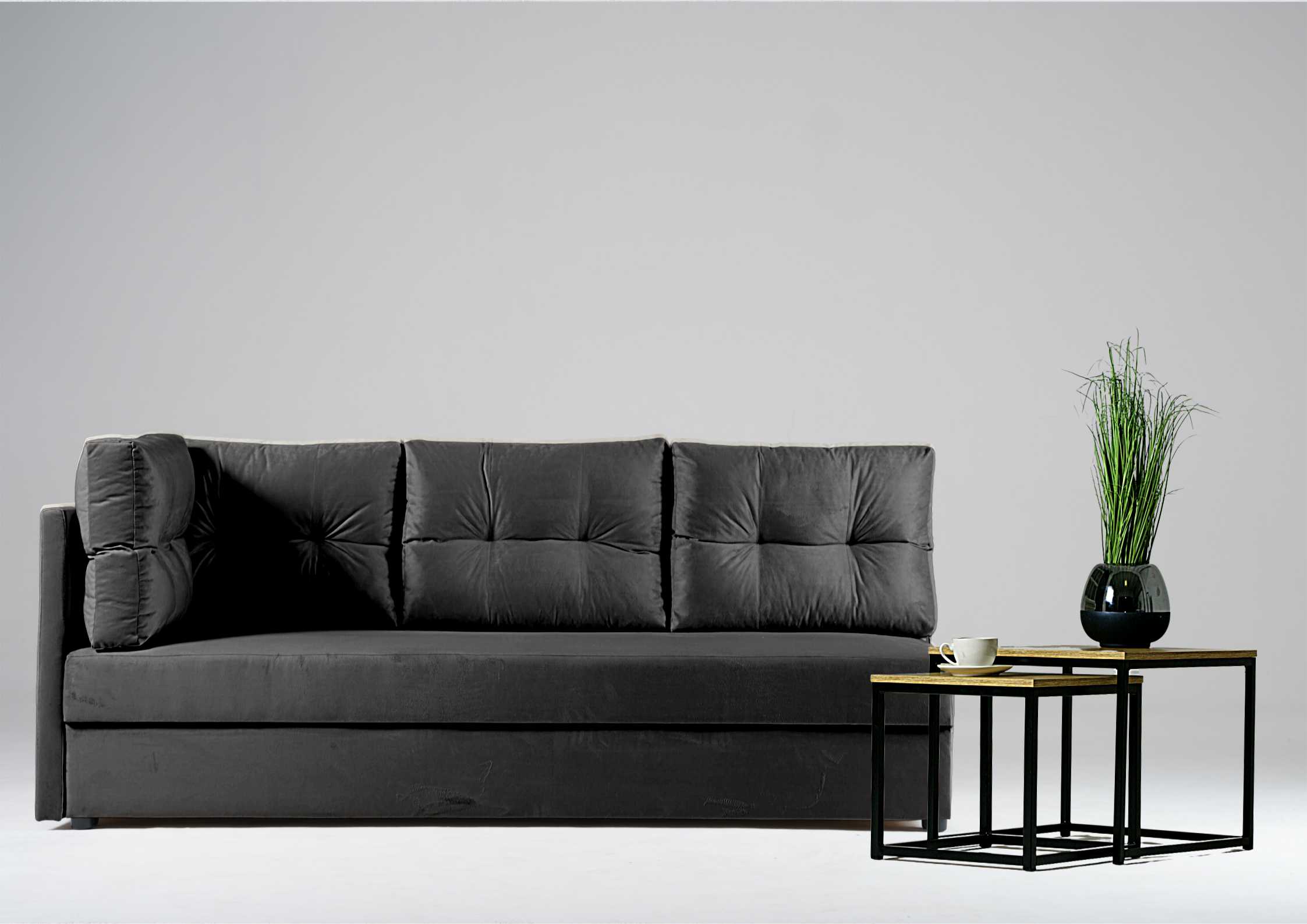 Grafitowa sofa do salonu 